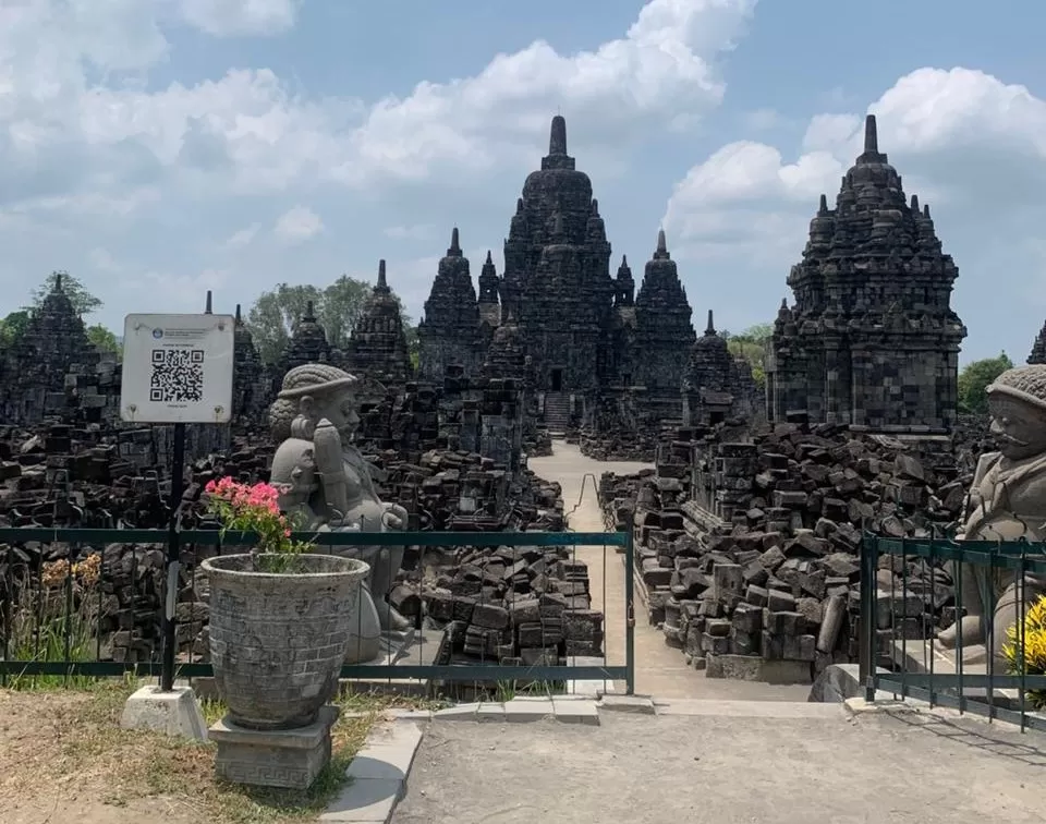 Review Wisata Candi Prambanan Yogyakarta Warisan Dunia