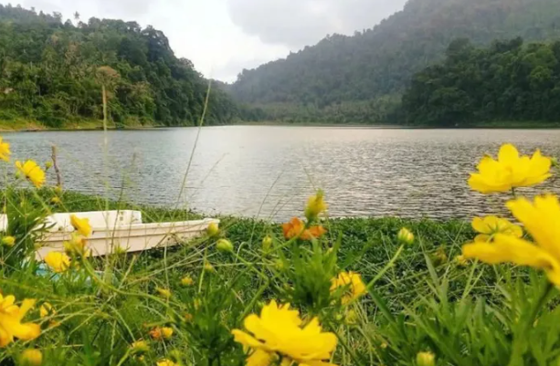 Eksplorasi Keunikan Danau Aneuk Laot Sabang